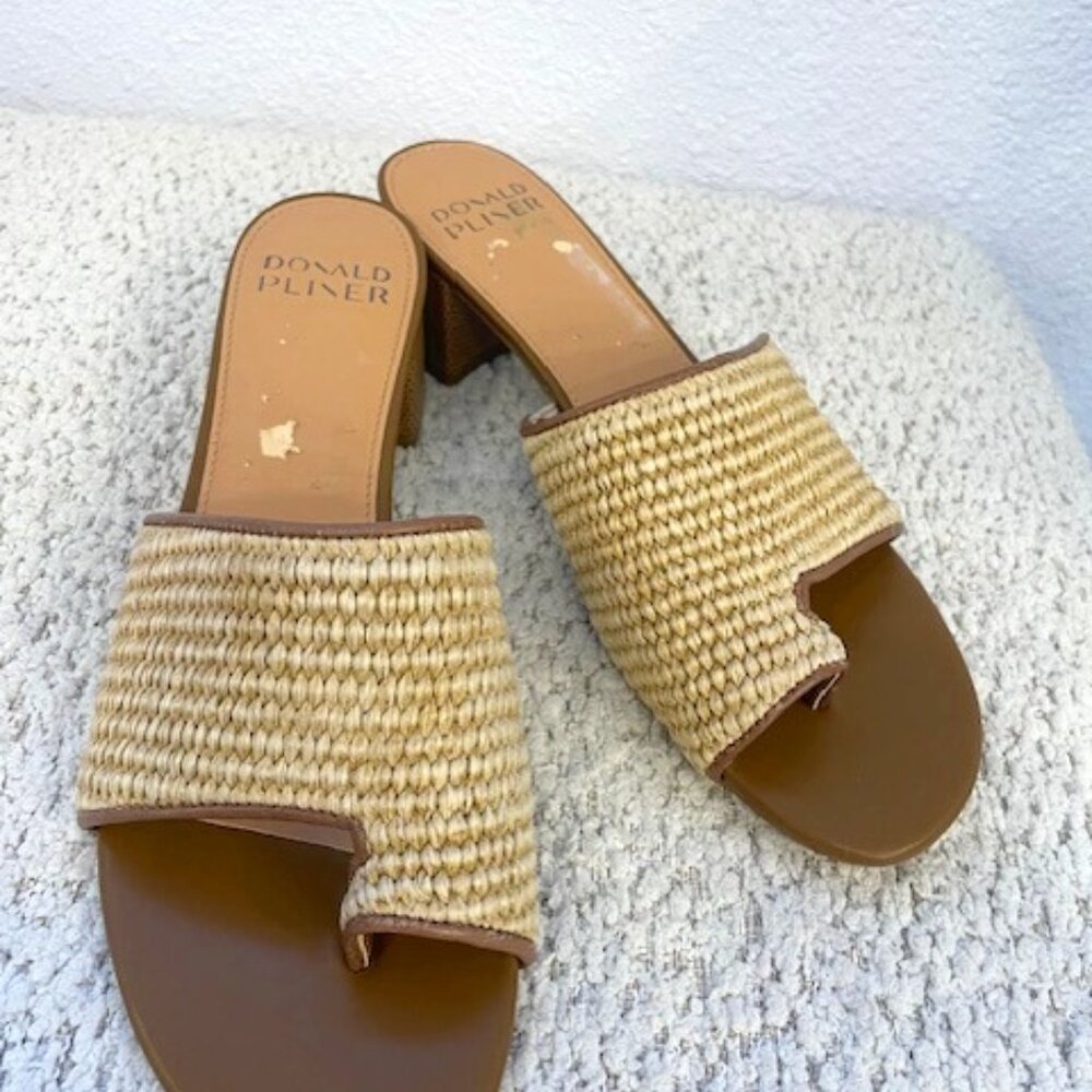 Donald Pliner "Naia" Tan Sandal